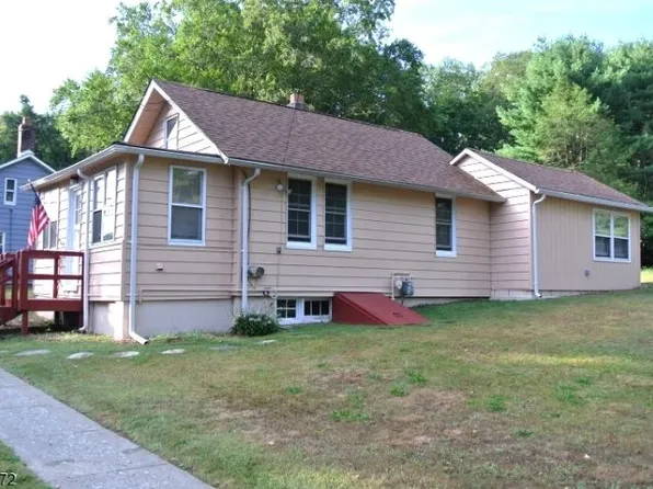 111 Powerville Rd, Boonton, NJ 07005