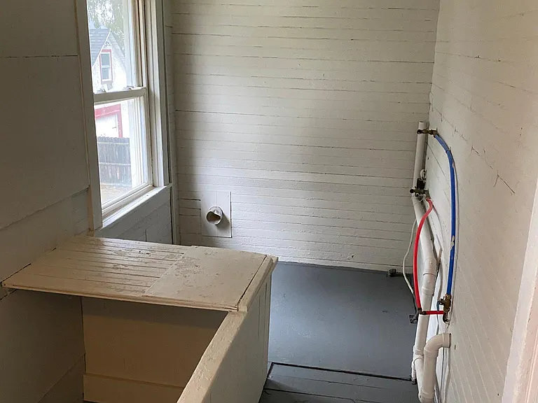 8 Westmoreland St #1 — Photo 11