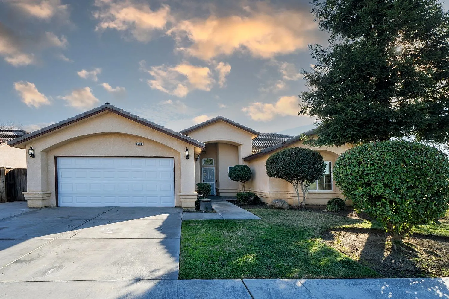 3790 Via Capitola photo 1
