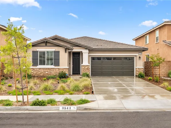 3541 Mill Creek Dr, Perris, CA 92570