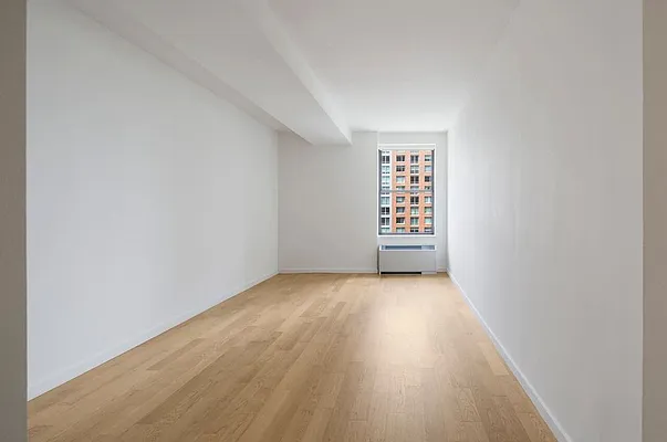 Rented by The Moinian Group | media 35