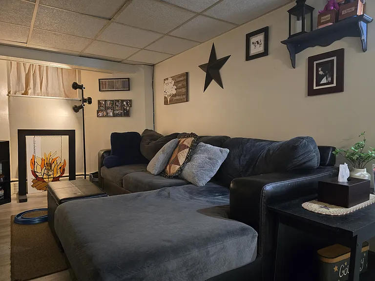 171 College St #7 — Photo 14
