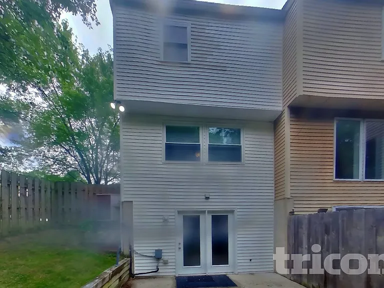 3630 Saltwood Gln — Photo 16