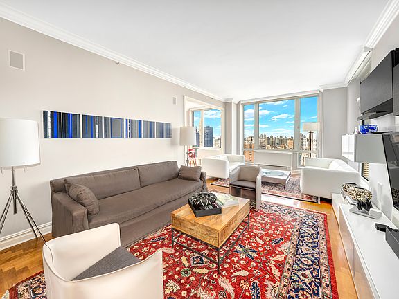 5th image of 401 E 60th St APT 33C