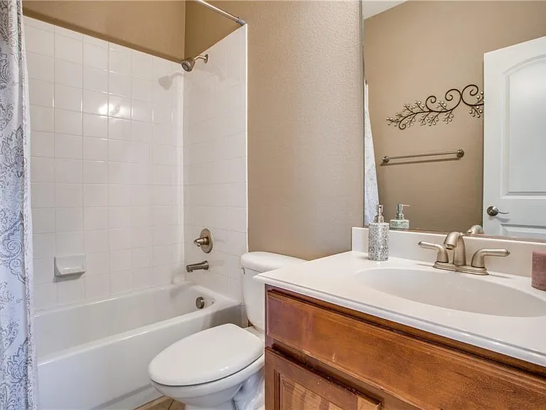 1531 Biltmore Ln — Photo 20