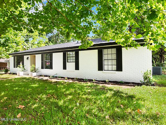 4th image of 5921 Camp Halls Mill Rd