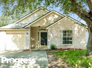 1126 Brookwood Bluff Rd E, Jacksonville, FL 32225