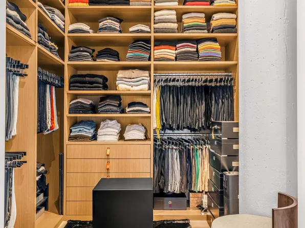 1 Main Street image 9 of 19