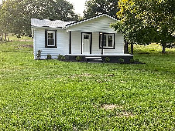 4th image of 6635 State Highway 198