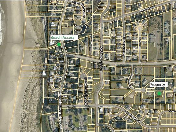 Short walk to beach!