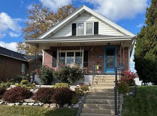 939 S 57th St, West Allis, WI 53214