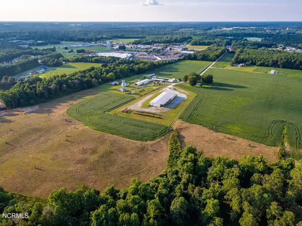 382 Pig Cradle Lane, Clinton, NC 28328