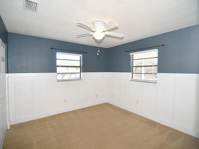 405 Sparrow Dr — Photo 20