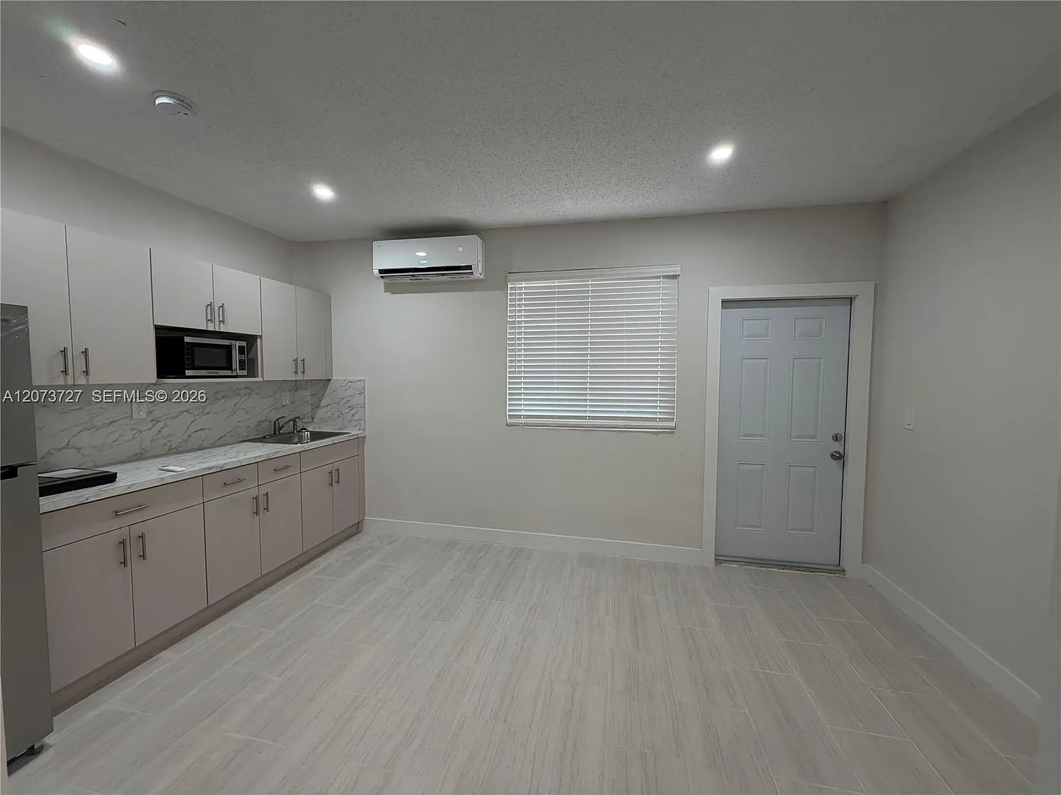 1 bed, 1.0 bath, 400 sqft, $1,500 — Photo 3