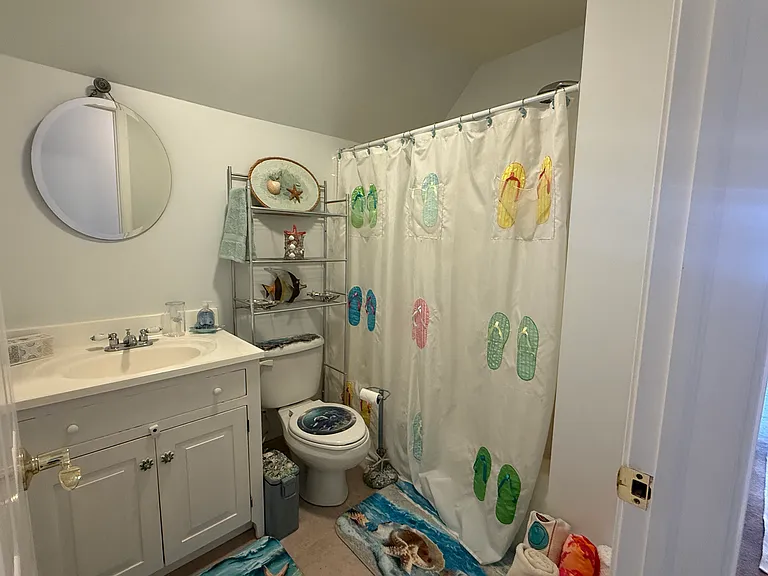 14 Richardson St #14 — Photo 25