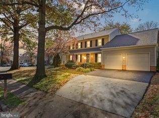 5412 Flint Tavern Pl, Burke, VA 22015