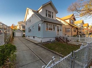 42-54 156th St, Flushing, NY 11355