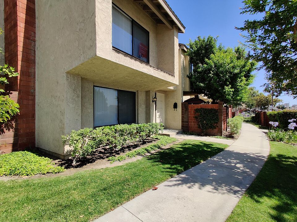 Welcome Home to Sherwood Village