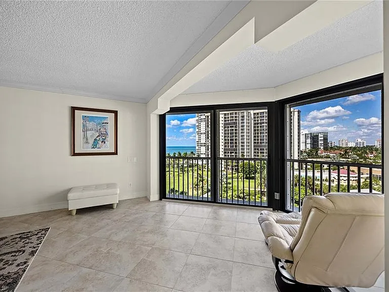 4401 Gulf Shore Blvd N #C-804 — Photo 13