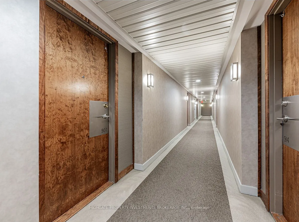 2 bed, $2,499 — Photo 4