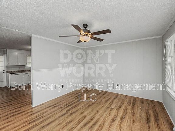 3rd image of 201 Pinecrest Dr