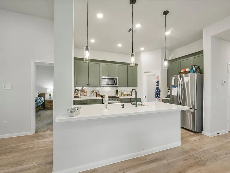 5202 Hazel Vista Ln — Photo 12
