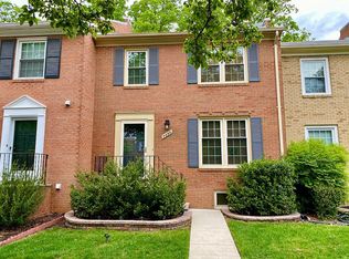 7050 Leestone St, Springfield, VA 22151