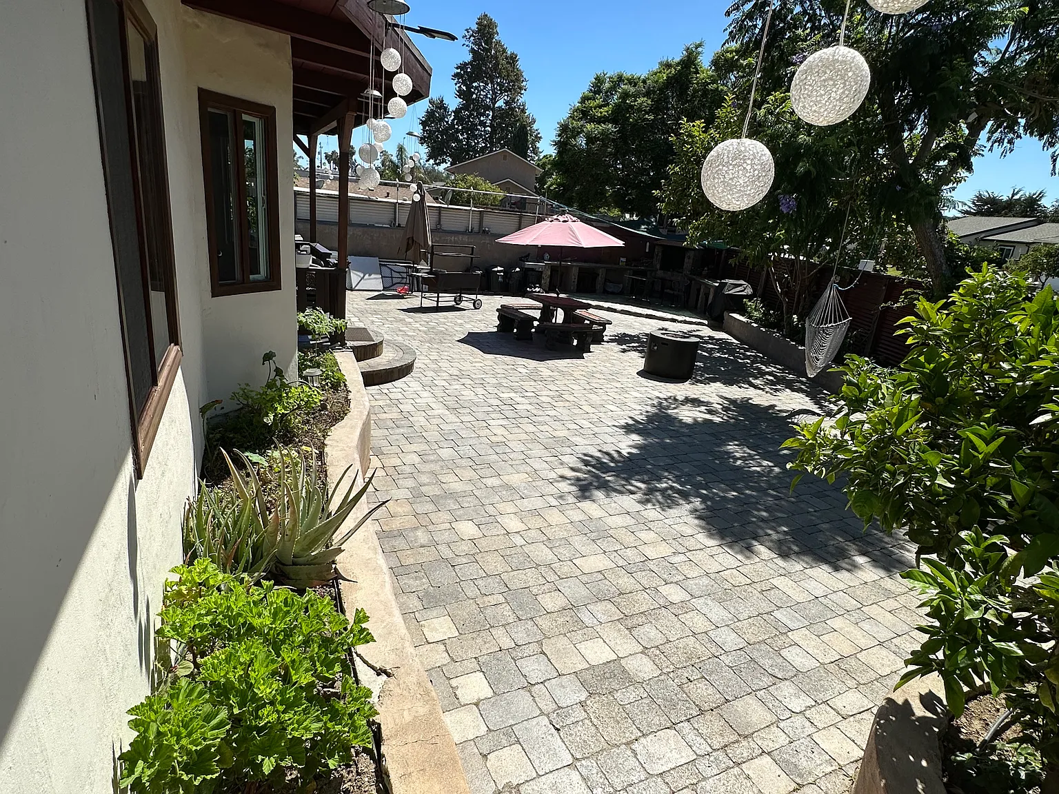 2 bed, 973 sqft, $4,500 — Photo 3