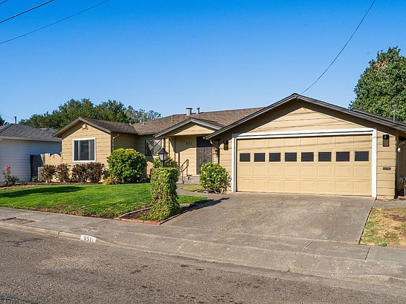 3rd image of 651 Parkside Drive