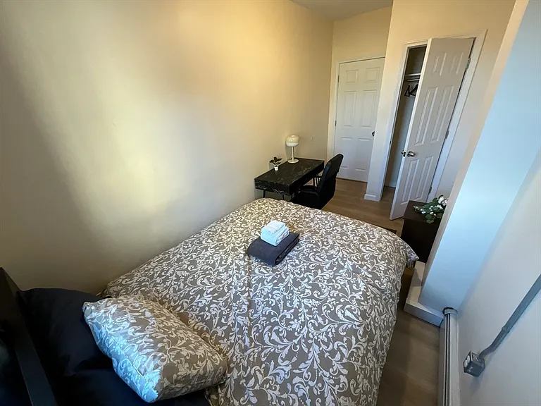 871 Harrison Ave #3 — Photo 13