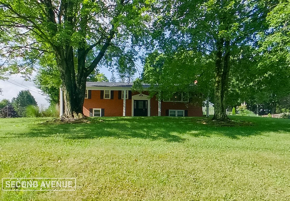 1st image of 150 La Ray Dr