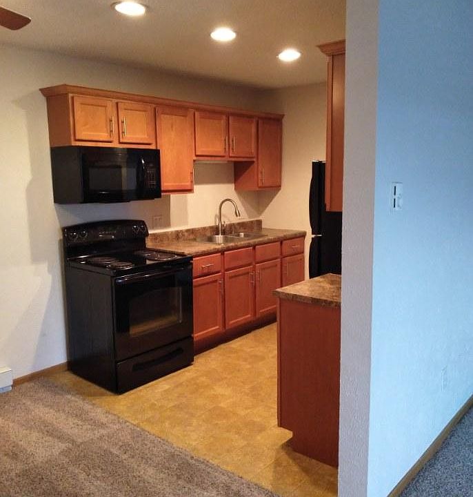 2nd image of 2061 W Alexis Rd APT F11