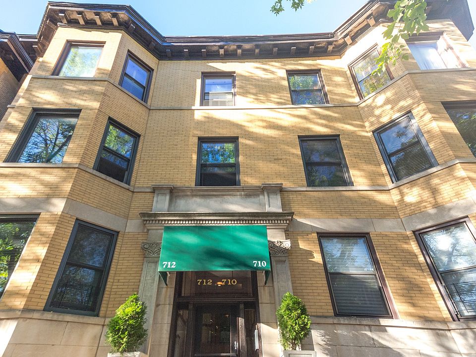 1st image of 712 W Cornelia Ave #1
