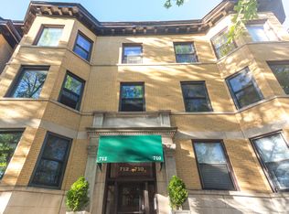 712 W Cornelia Ave #1, Chicago, IL 60657