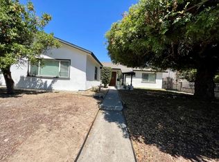 1913 S Fairview St, Santa Ana, CA 92704