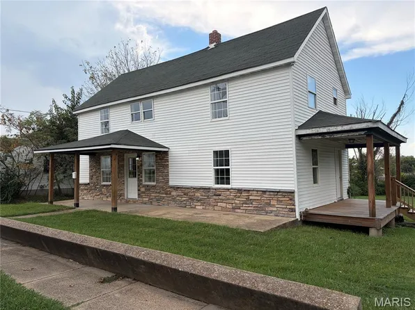 105 Springfield Rd, Owensville, MO 65066