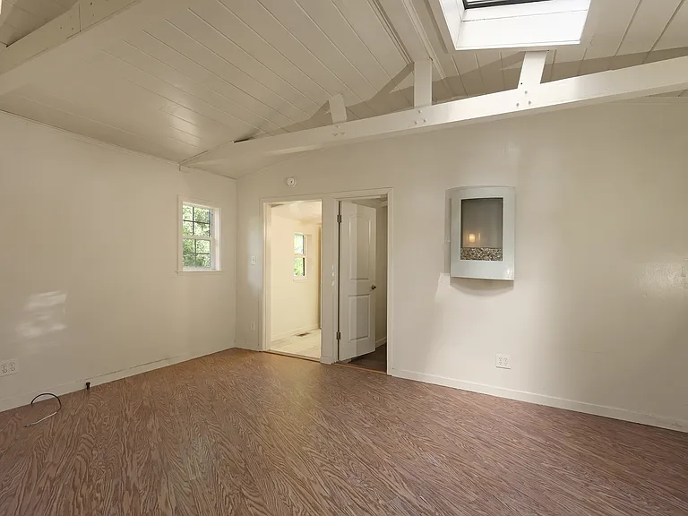 161 Mahogany Way — Photo 8