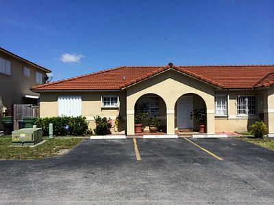 3240 W 70th St UNIT 121, Hialeah, FL, 33018