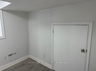1286 Apollo St, Oshawa, ON L1K 3E8