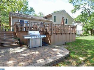 215 Drake Rd, Cherry Hill, NJ 08034