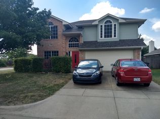 3820 Tulip Tree Dr, Fort Worth, TX 76137