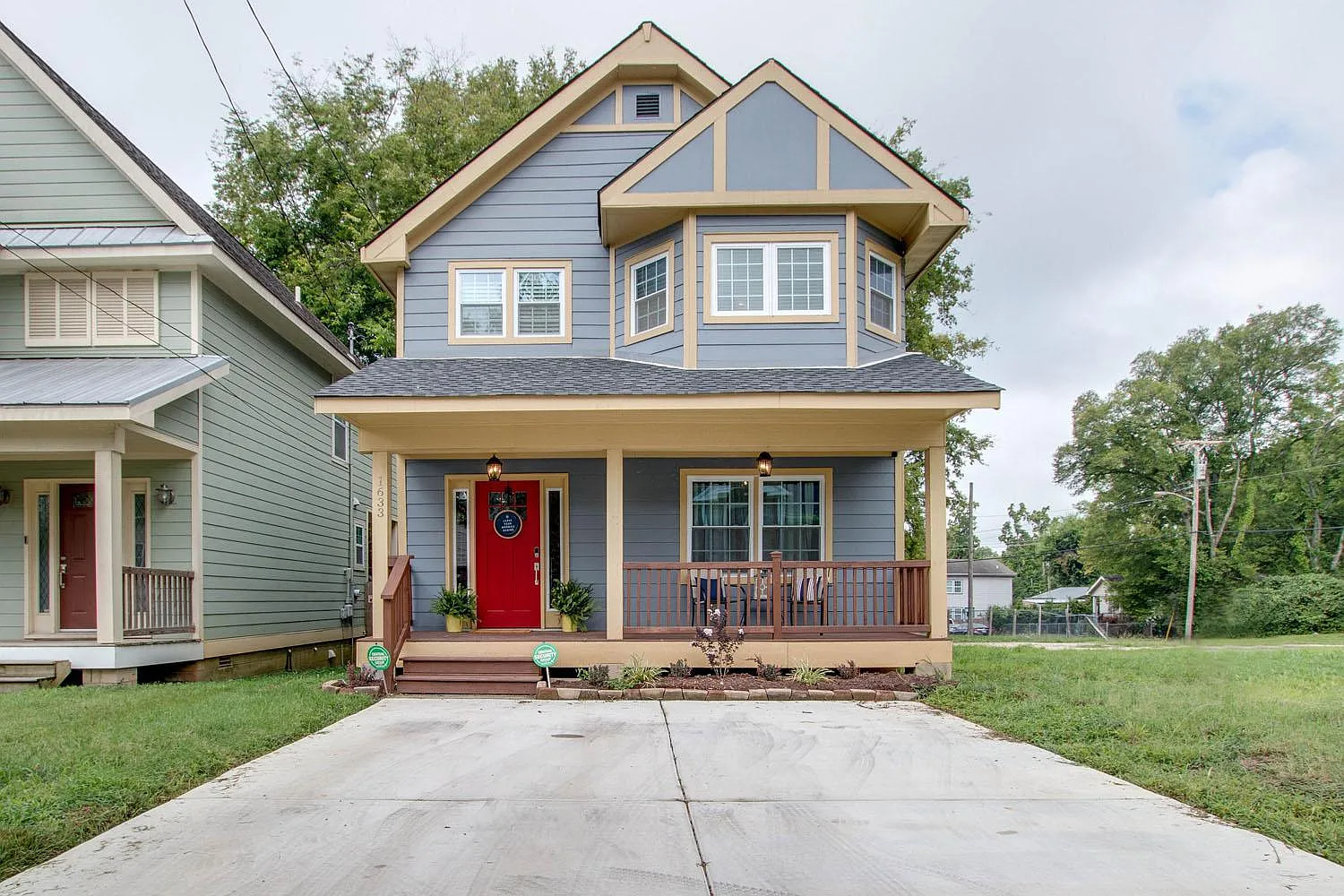 3 bed, 2.5 bath, 1445 sqft, $3,000 — Photo 1