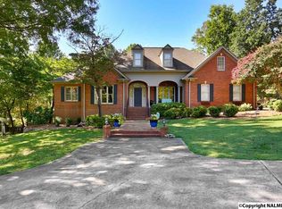 162 Sandy Dr, Huntsville, AL 35811