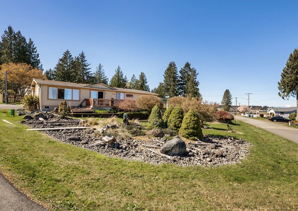 1st image of 2614 Seaview Dr NW
