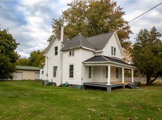205 E Holloway St, Bismarck, IL