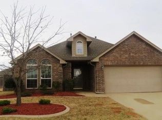 11129 SW 40th St, Mustang, OK 73064