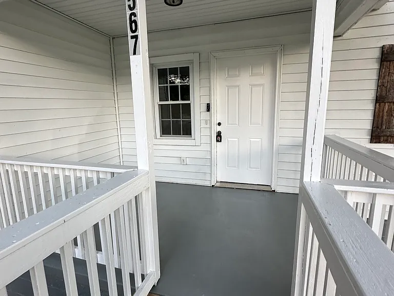 567 N Marietta Pkwy NE — Photo 5
