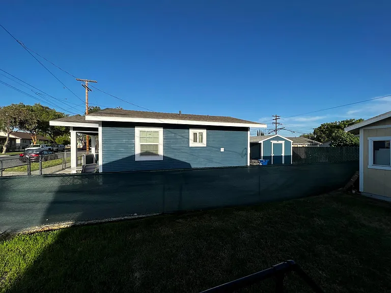 710 E Nocta St — Photo 2