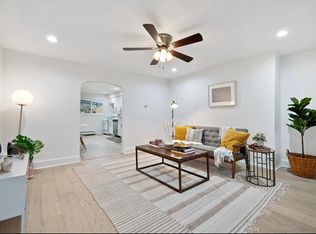 3832 Acorn St, Pittsburgh, PA 15207