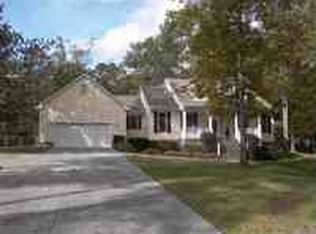 421 Ridge Rd, Jacksonville, NC 28540